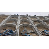 会亭镇高速公路边坡浇筑式拱形骨架钢模板护坡模具保定京伟钢模板